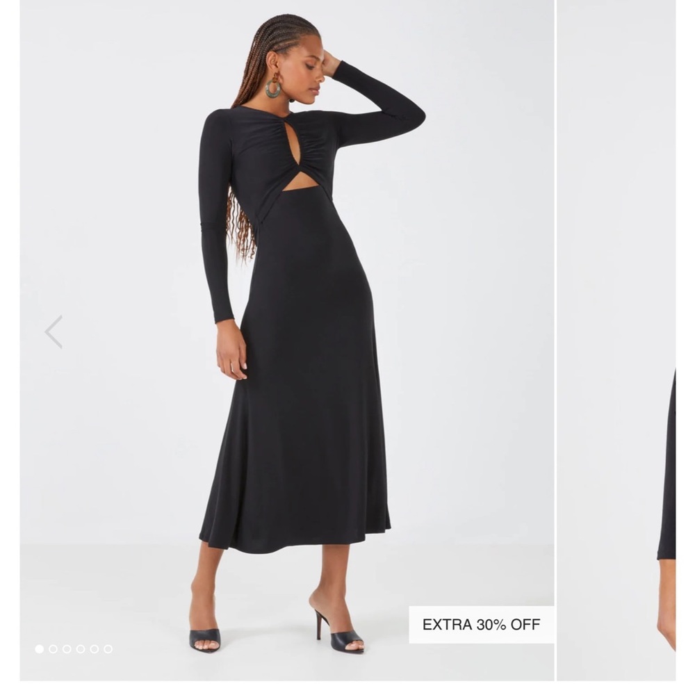 BCBG LORI KEYHOLE CUTOUT DRESS
Originally $258.00.